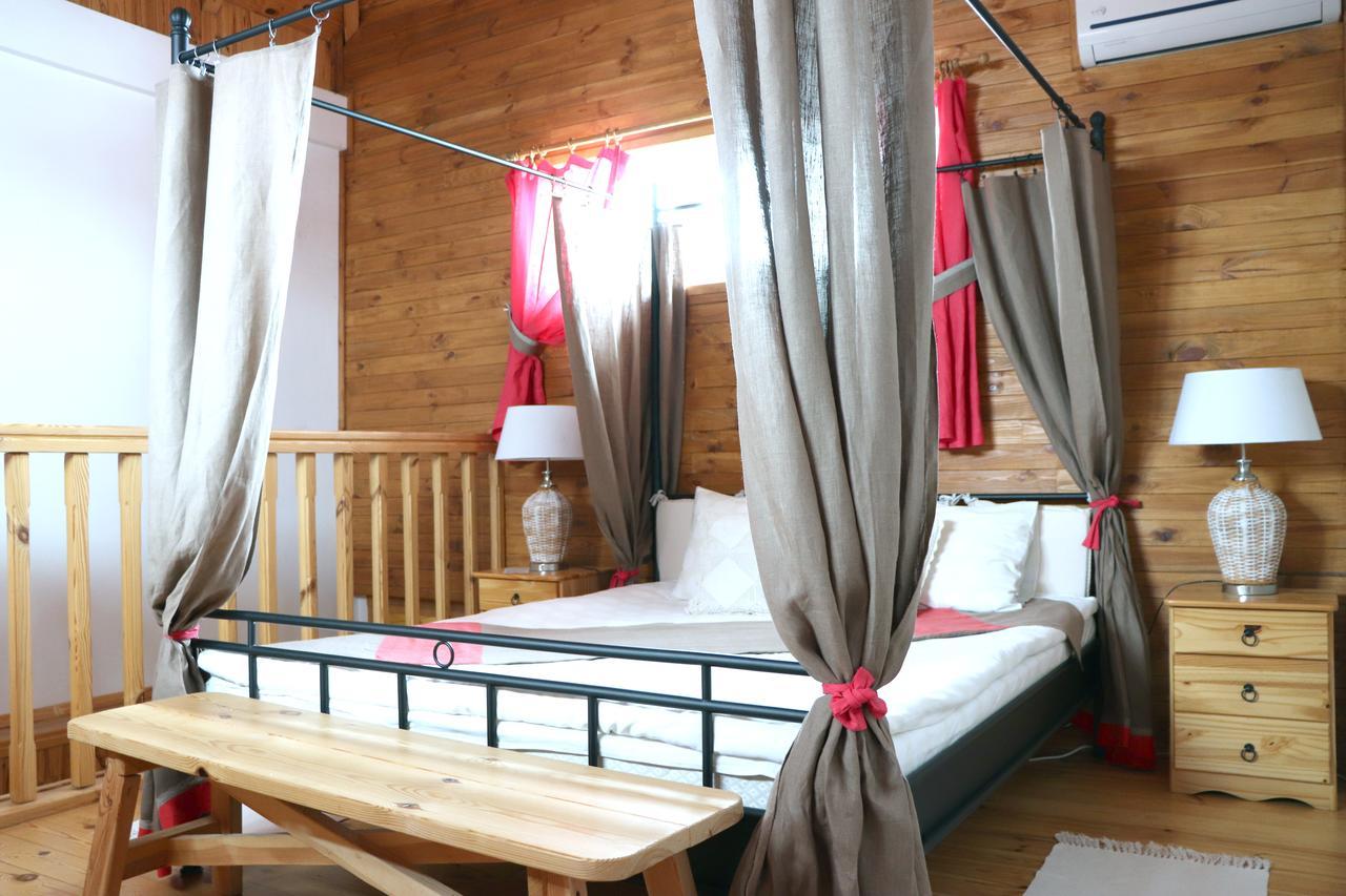 Maison Blanche Ecohousе Отель Mytnitsa